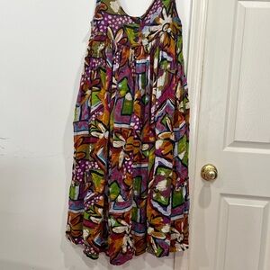 Erika taylor floral dress size 10. G-29